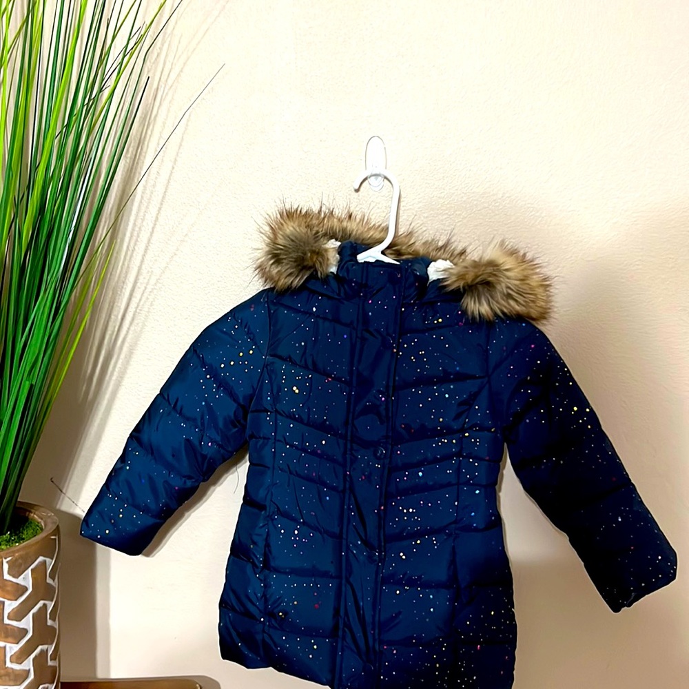 Toddler girls. Excellent condition!  Smoke free home. Super warm.  Hardly used.